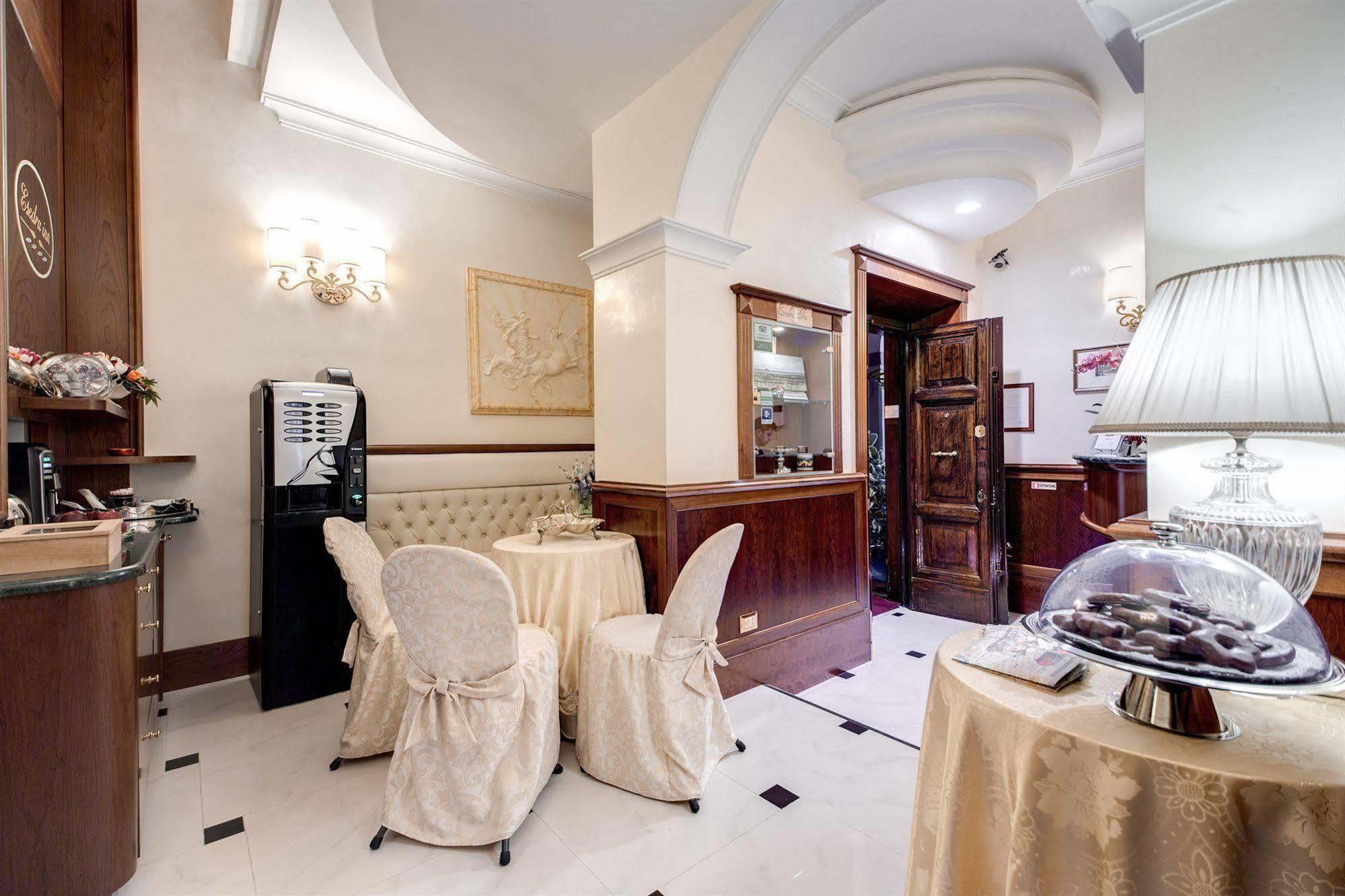 Esedra Maison d'hôtes Rome